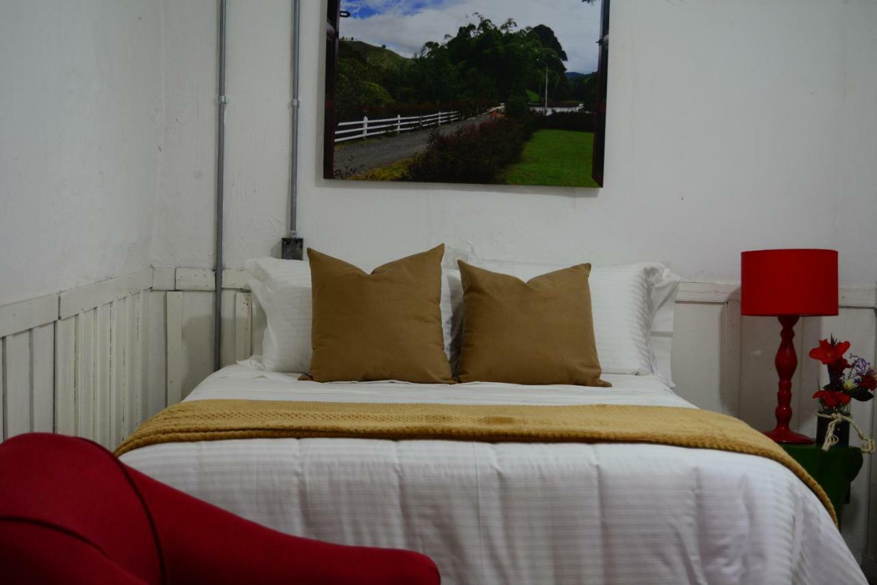 Ecohotel Pinohermoso Reserva Natural Salento Esterno foto